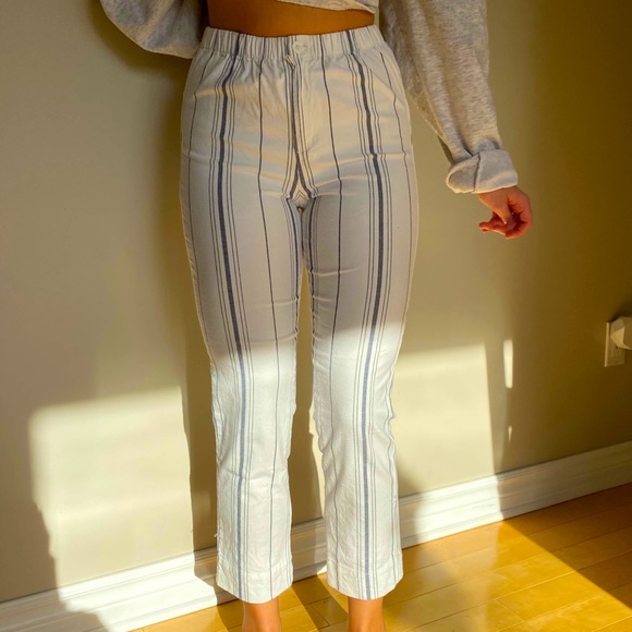 Brandy Melville cropped pants - Picture 1 of 1